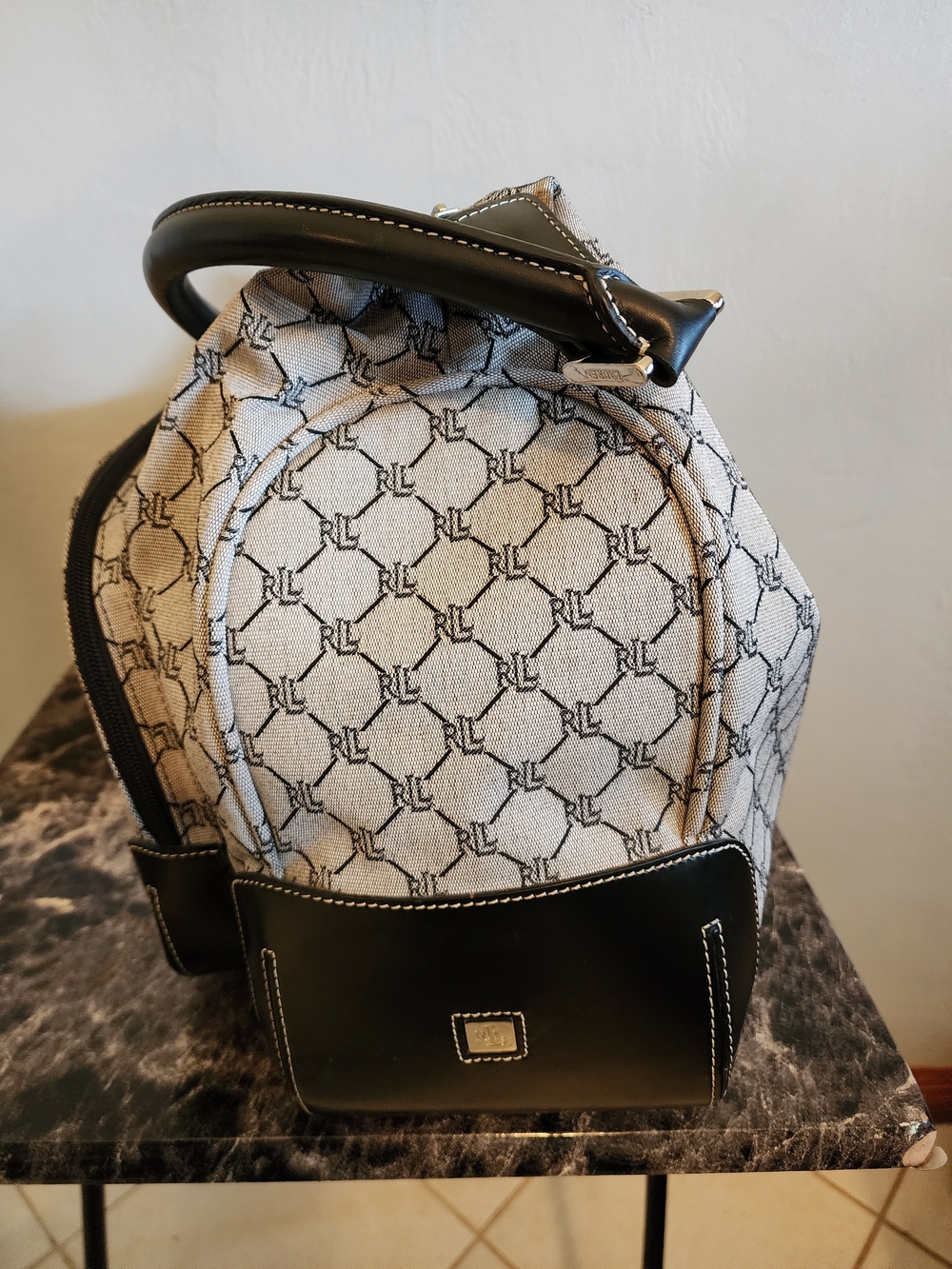 Vintage Ralph Lauren Beige Monogram Canvas Travel Tote with Navy Trim - Picture 3 of 11